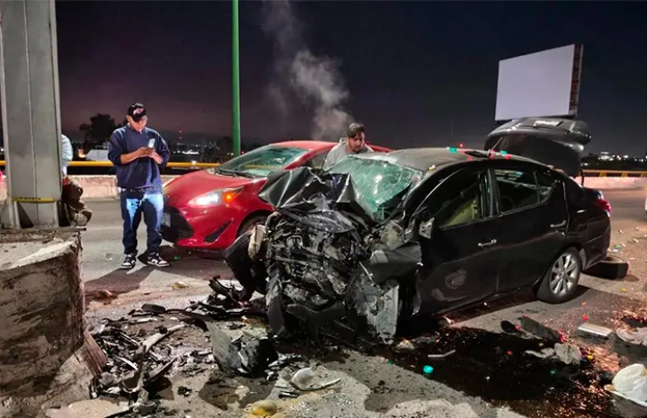 Pareja joven pierde la vida en accidente vehicular en carretera a Matehuala